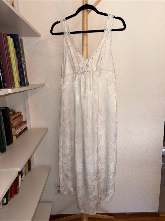 barbizon Other - Vintage Barbizon Slip